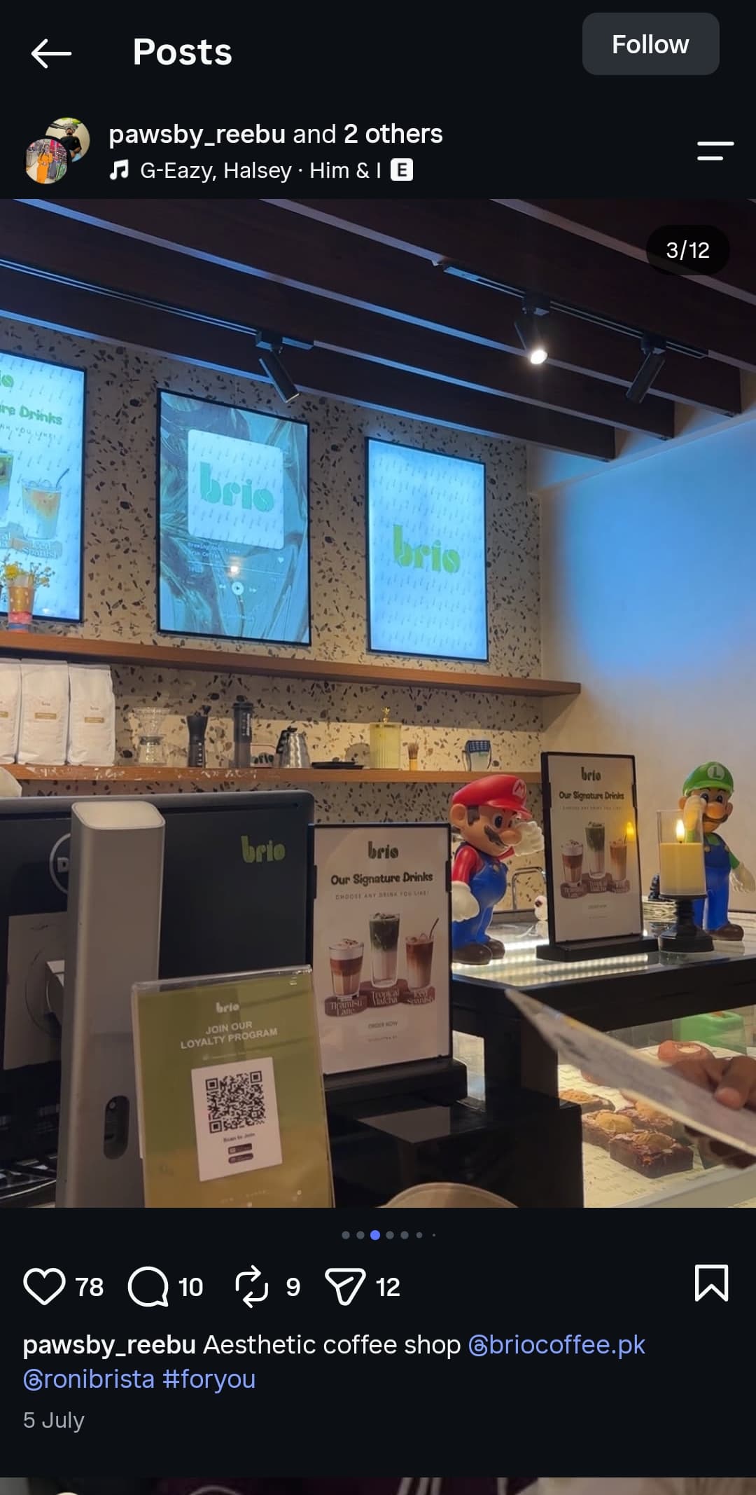 Espresso counter with signature drinks screens